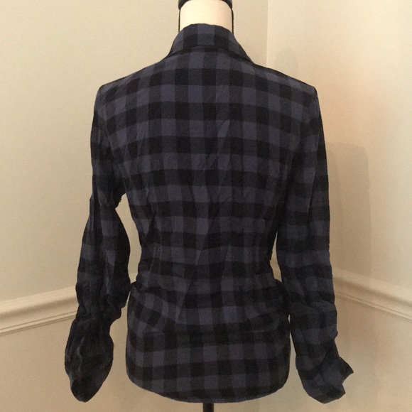 Navy/Black Soft Lightweight Button-up Flannel! - Picture 3 of 5